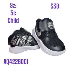 Nike Team Hustle D 9 Sz 5c Sneaker / Shoe / Infant / Baby NWT